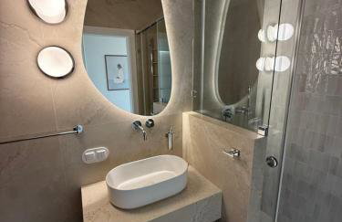 4 Seasons Apart - Foto 41