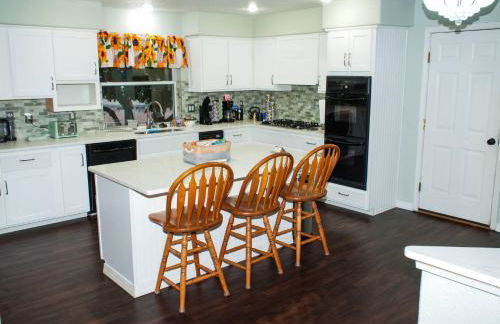 Family Fun, Movie Theater Games Full Kitchen Pool table Quiet Cul-de-Sac - Foto 24