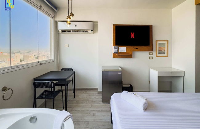 Xuru Stays I Jacuzzi Studios @ The Pyramids - Foto 42