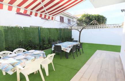 Sol Cavet con jardin Portaventura - Photo 48