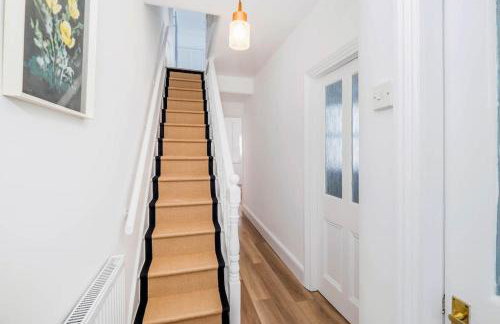 Modernised townhouse centrally located incl parking - Photo 13