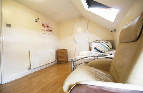 Flexistay Aparthotel Tooting - Photo 4