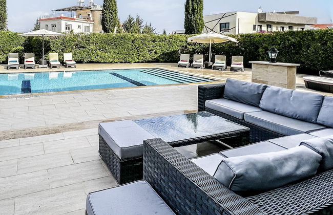 Villa With Private Pool and Backyard in Lapta - Foto 17