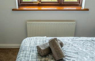 2 Bedroom Rural Escape In Peaceful Elmswell - Photo 19