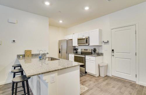 Inviting Henderson Townhome with Community Pool! - Foto 8