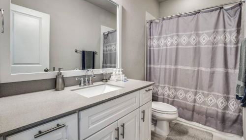 Beautiful 3 story luxury home close to the fun! - Foto 2