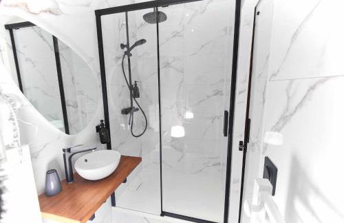 MRODBNB - Appart Neuf - Aperçu Mer - 25m Plage & Resto - Ciné - Cheminée - Popcorn - Foto 6