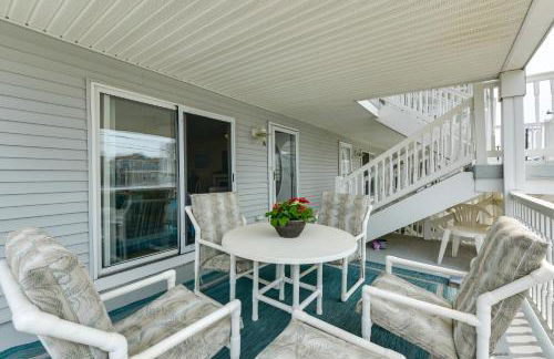 Condo with Deck Walk to Beach and Convention Center! - Foto 25