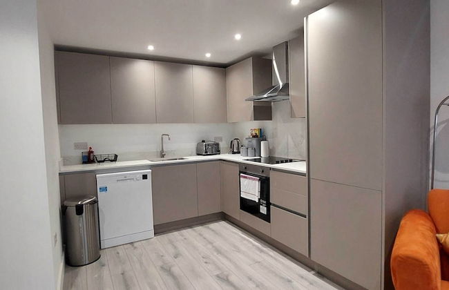 Modern 1 Bedroom Apartment - Camberley - Foto 18