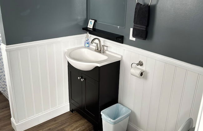 Portage Lakeside Cabins - Photo 69