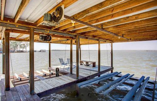 Cedar Creek Lakefront Vacation Rental with Pool - Foto 28