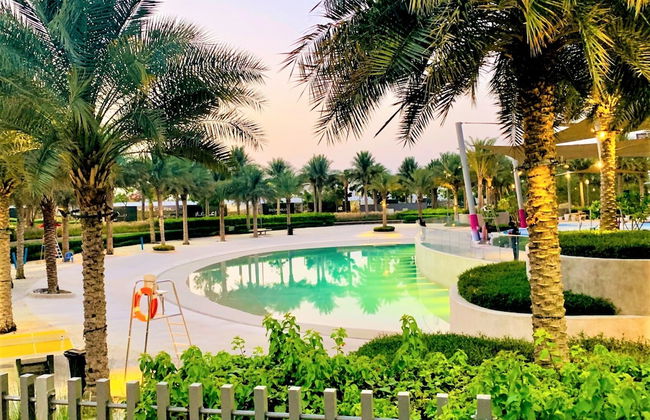 Luxurious Dubai Hills with balcony park view - Photo 21