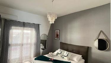 Stone House - Photo 5