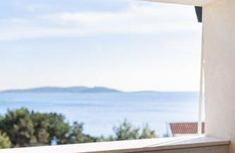 Seafront Suites Maja - Photo 9