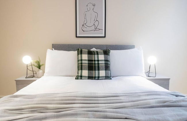 Contemporary One Bedroom Flat by Sojo Stay - Foto 4