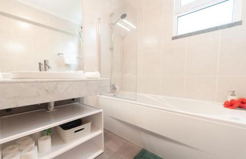 Unique Tropical Style Penthouse with a Dreamy View - by Portugal Collection - Photo 26