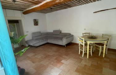 Le mas de la Cognasse - Foto 17