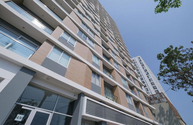 Spectacular 3BR 2BA Parking - Foto 39