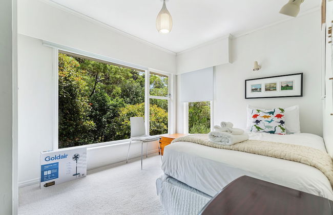 Spacious 3Br Mission Bay Home With Parking! - Photo 2