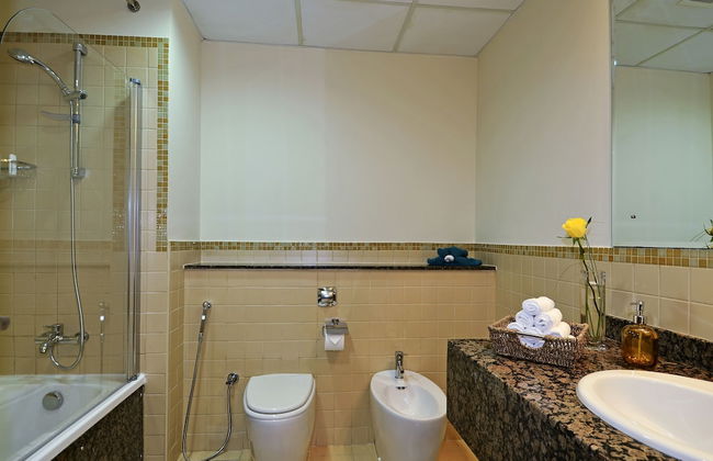 Roda Amwaj Suites - Photo 44