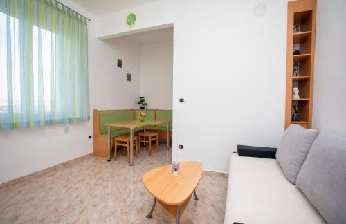 Apartman Lidija Koromačno - Foto 4