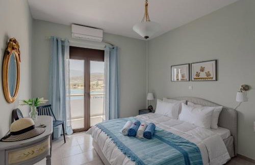 Eclectic Vintage Apartment- Sea View Perfection, Hersonissos, Crete - Photo 16