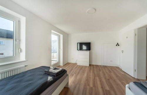 Monteur- & Gästewohnung mit Küche, WLAN & Parkplatz - SCH04 - Foto 4