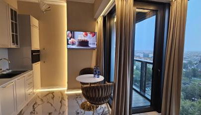 Golden Horizon Hanza Tower - SPA & Sky View - Foto 4