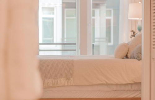 Waterfront Spacious 1BR, Den Walk to Pike Place - Photo 34