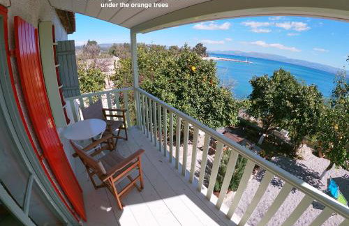 KIVERI 1876 traditional seafront cottage - Photo 16