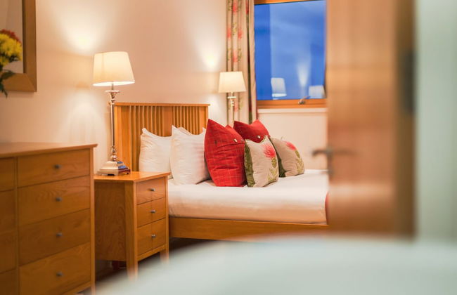 Highland Apartments By Mansley - Photo 22