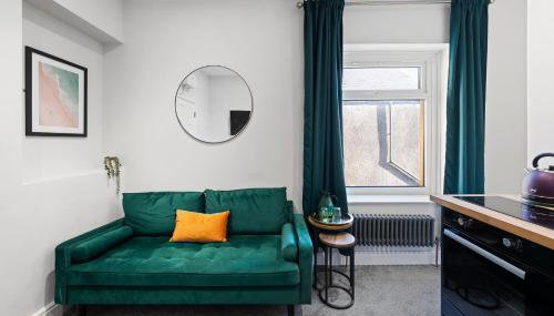 Cosy Modern Apartment With Free Parking - Foto 2