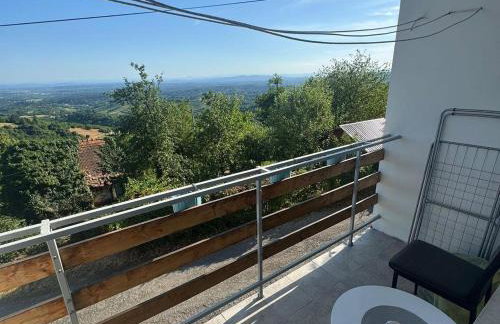 Plesivica Hillside Holiday Home with Hot -Tub - Foto 59