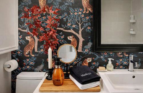 Private Oasis with Spacious Backyard - Foto 40