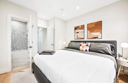 Sleeps 12 Downtown Entire home with rooftop - Foto 42