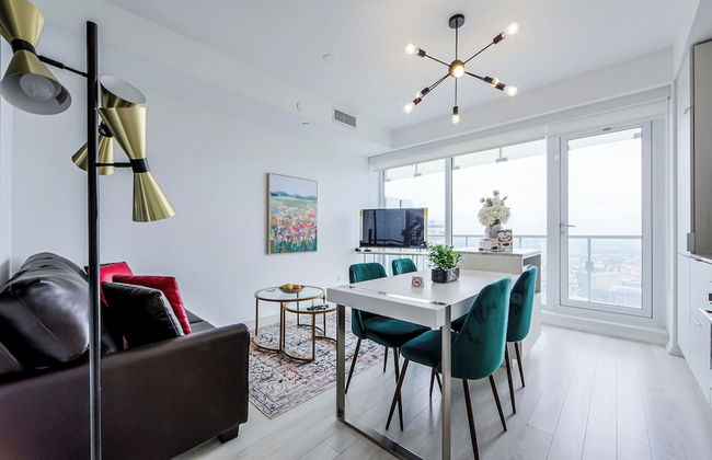 Altitude Suites on Yonge - Foto 10