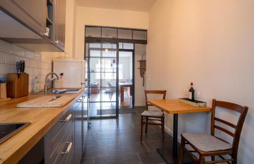 Suite-Dreams Apartment - City - Photo 15