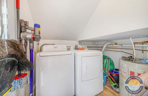 Modern Lake Geneva Condo with Year-Round Views - Foto 14