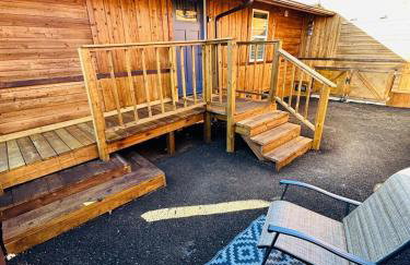 Golden Hour Getaway - Photo 26