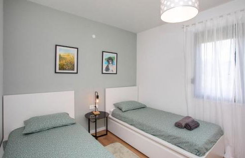 3 Bedroom Amazing Home In Rasa - Foto 22