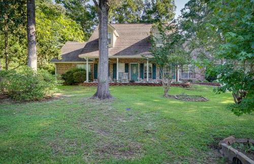 Charming Diamondhead Home with Private Yard! - Foto 33