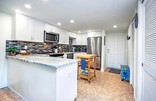 Sanibel Island Condo With All Of The Amenities 2C2 - Photo 11