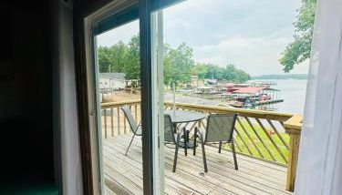 Astonishing view 100 feet from the lake! - Foto 3