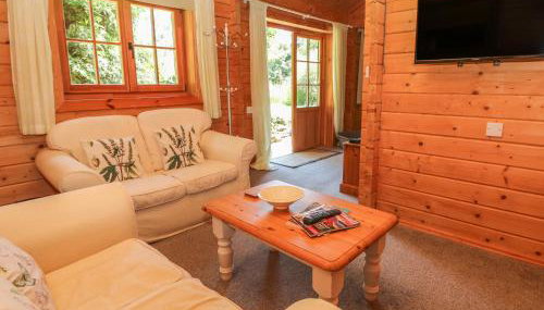 Pond Cabin - Photo 4