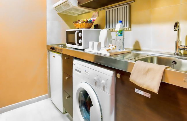 Executive Suites - Photo 16