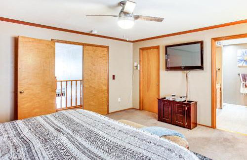 Home Theater and Large Backyard Deck Tacoma Abode! - Foto 16