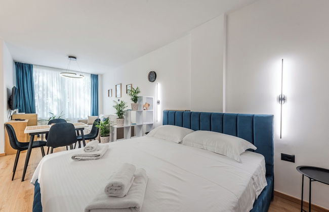 Coastal Pines Studio - Photo 8