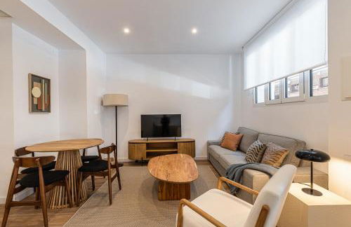 Waou Best V Madrid Rio - Photo 1