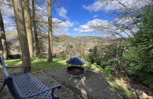 LARCHES LODGE Norwegian log cabin, wood stove & spa - Foto 7