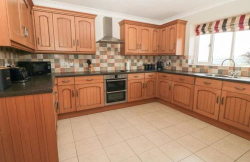 Cherry Garth - Photo 6